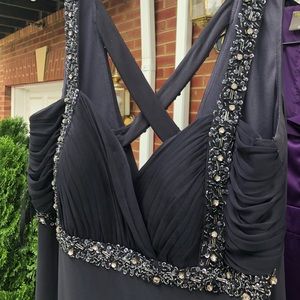 Betsy & Adam 18w formal grey long evening gown